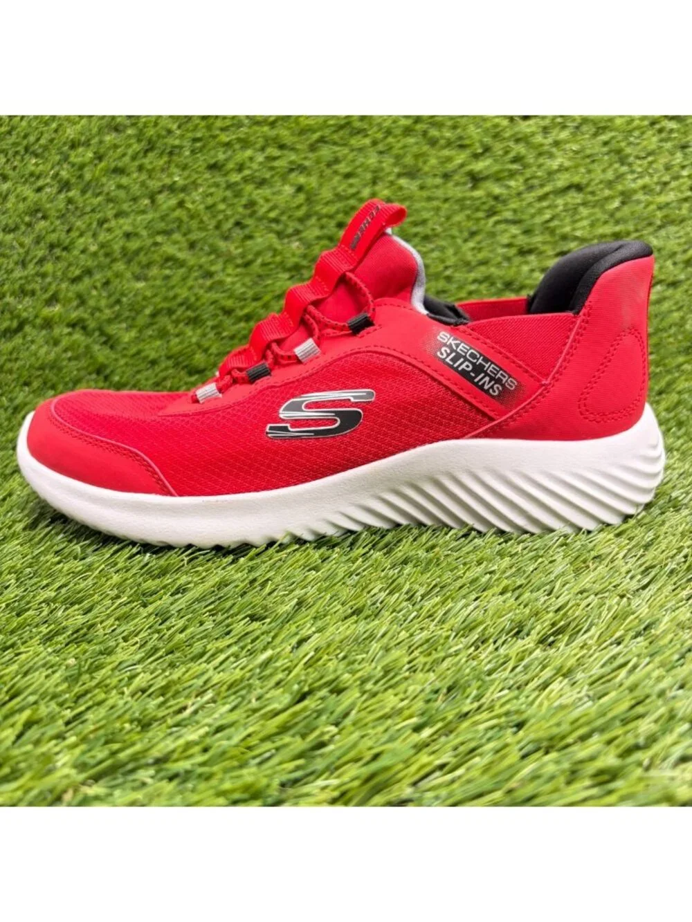 Skechers Bounder Brisk Burst Boys Size 5Y Red Athletic Running Shoes Sneakers
